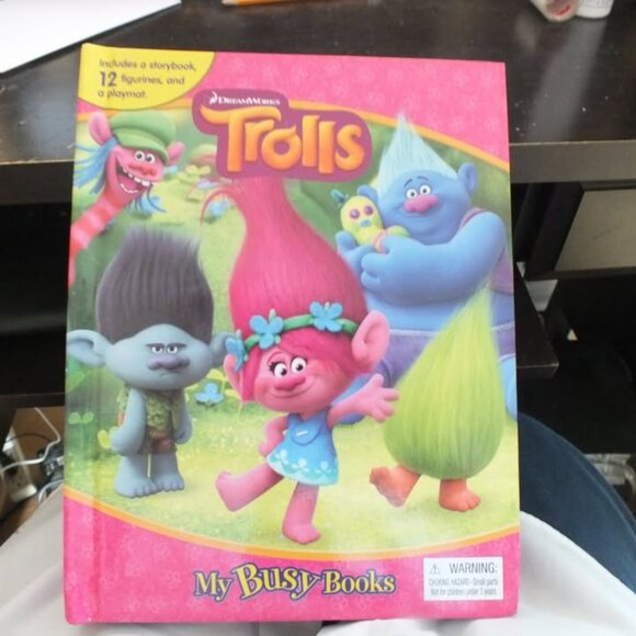 My Busy Books , Trolls , Dreamworks , Storybook And 12 Figurines - Picture 1 of 7